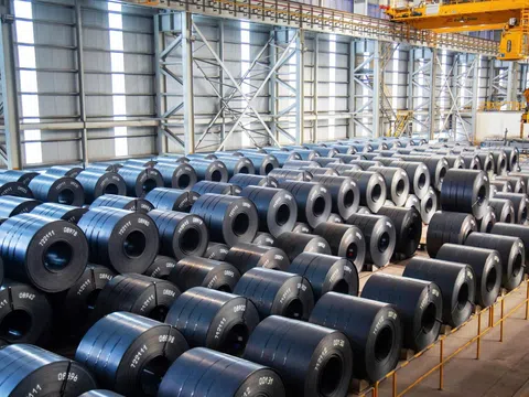 Ngành thép quý III/2025: Bứt phá nhờ thị trường nội địa, Hòa Phát, Hoa Sen hưởng lợi rõ nét