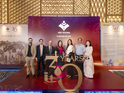 Tổng Giám đốc Công ty cổ phần hương liệu Việt Hương: “Hành trình ba thập kỷ - không phải chỉ là con số”