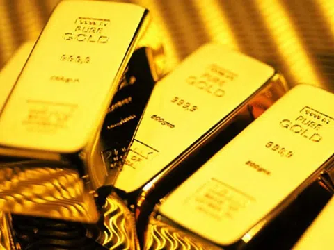 Giá vàng hôm nay 13/10/2025: Trong nước cao chót vót, thế giới tiếp tục tăng