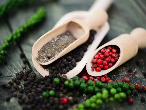 Giá tiêu hôm nay 26/10/2025: Duy trì ổn định