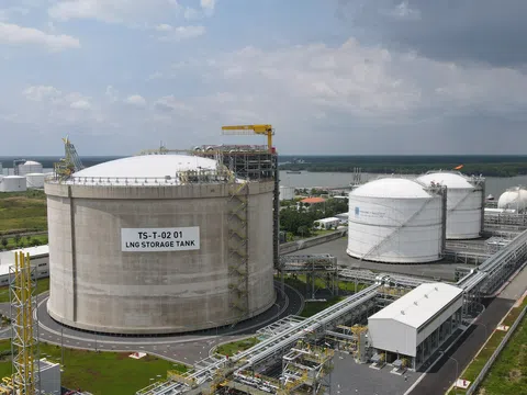 Tư nhân được rộng “cửa” sản xuất điện LNG, các dự án cần tăng tốc từ 2026