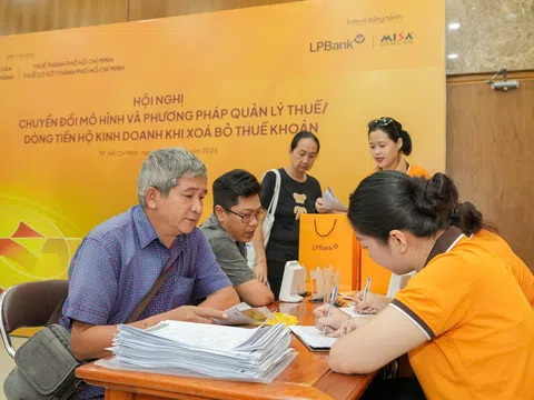 LPBank chung tay gỡ khó cho hộ kinh doanh, tiểu thương trước "bước ngoặt" xóa bỏ thuế khoán