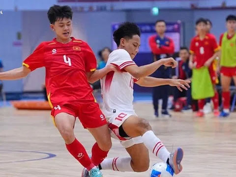 Đội tuyển futsal U16 Việt Nam lội ngược dòng có điểm trong trận ra quân