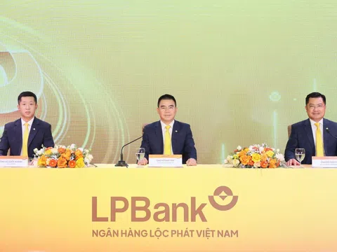 LPBank hút hơn 14.000 tỷ đồng trái phiếu trong năm 2025