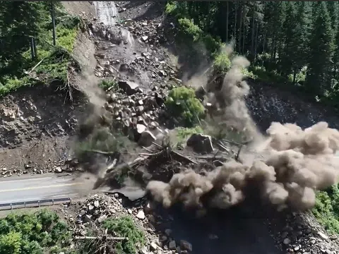 Lá chắn chống trượt lở đất