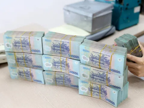 Tín dụng bất động sản tăng mạnh: VPBank, Techcombank, SHB vượt mốc 200.000 tỷ, MB, VIB bứt tốc