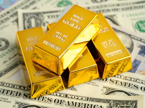 Giá vàng nhích lên, tỷ giá USD giảm nhẹ