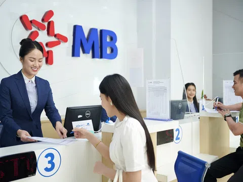 Vợ Tổng Giám đốc MB hoàn tất mua 2 triệu cổ phiếu MBB