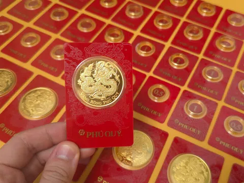 Giá vàng giảm 1,4 triệu đồng/lượng, tỷ giá USD "đứng im" phiên đầu tuần