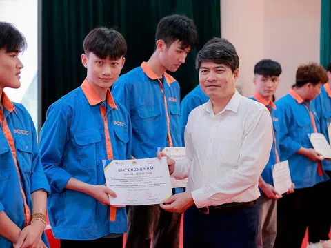 Kenan Foundation Asia và Quỹ Caterpillar Foundation vì nguồn nhân lực xanh cho một tương lai xanh