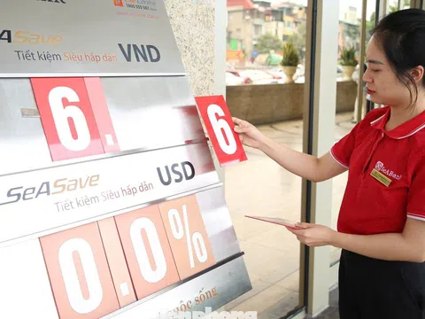 Loạt ngân hàng giảm lãi suất huy động sau cuộc gặp với Thống đốc Ngân hàng Nhà nước