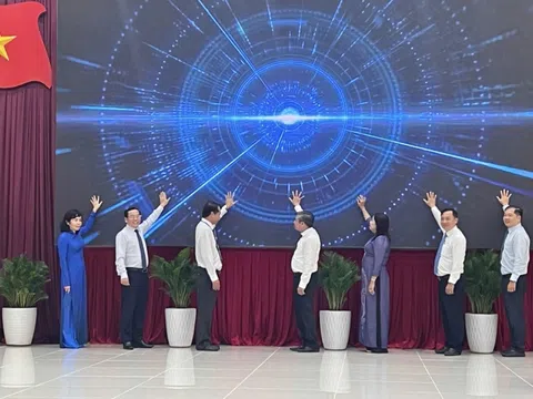 Cần Thơ ra mắt Trang thông tin điện tử Đoàn ĐBQH và HĐND, cầu nối đại biểu với cử tri trong kỷ nguyên số