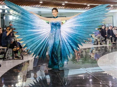 Áo dài Việt Nam tung bay trên sân khấu Miss Grand International