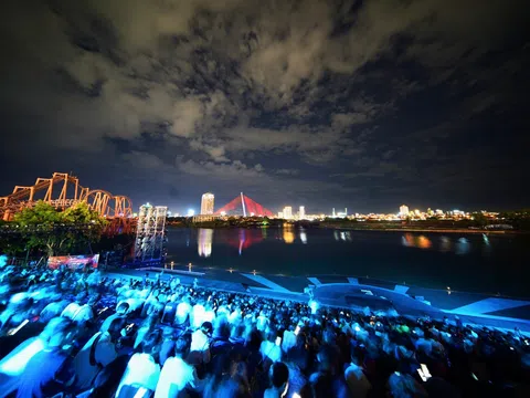 Da Nang Downtown ra mắt show diễn “Shymphony of River – Bản giao hưởng bên sông”