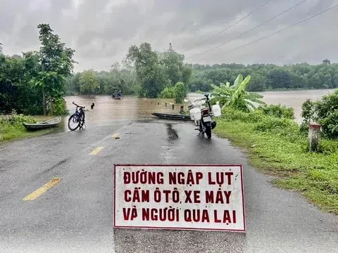 Thừa Thiên-Huế đối mặt với tình hình mưa lớn diện rộng, gây ngập lụt