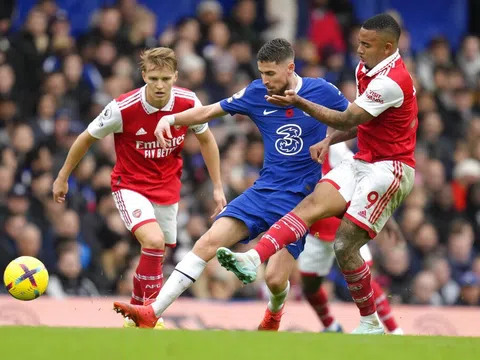 Các "ông lớn" Ngoại hạng Anh có nguy cơ không được thi đấu vì... lũ lụt