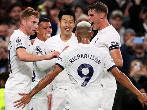 Son Heung-min ghi siêu phẩm đưa Tottenham lên ngôi đầu bảng