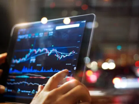 Sau cú sốc thuế quan, khi nào thị trường có sóng Ngân hàng?