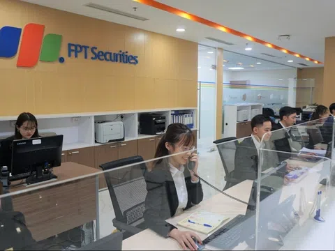 Tổng Giám đốc FPTS đăng ký bán hơn 700.000 cổ phiếu, ngay sau khi mua ESOP