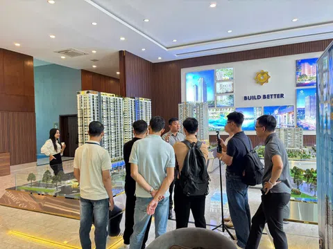 Người mua nhà không ngại “xuống tiền” tháng Ngâu