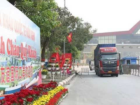 Hàng hóa xuất khẩu qua cửa khẩu Lạng Sơn đạt trên 22 tỷ USD, hoa quả tươi chiếm ưu thế