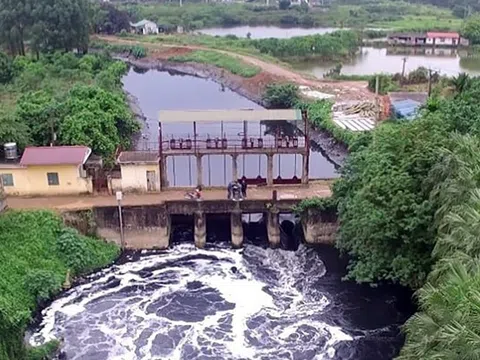 Gắn trách nhiệm lãnh đạo địa phương trong bảo vệ môi trường hệ thống công trình thủy lợi Bắc Hưng Hải