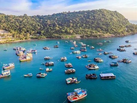 Tìm giải pháp đột phá để Kiên Giang phát triển xứng tầm trung tâm nuôi biển