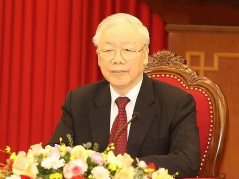 Bộ Chính trị trao Huân chương Sao Vàng cho Tổng Bí thư Nguyễn Phú Trọng
