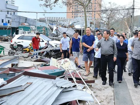 Thủ tướng chỉ đạo 'đi từng ngõ, gõ từng nhà' hỗ trợ khắc phục hậu quả bão số 3