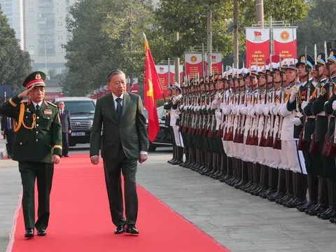 Xây dựng Quân đội nhân dân cách mạng, chính quy, tinh nhuệ, hiện đại tuyệt đối trung thành với Tổ quốc