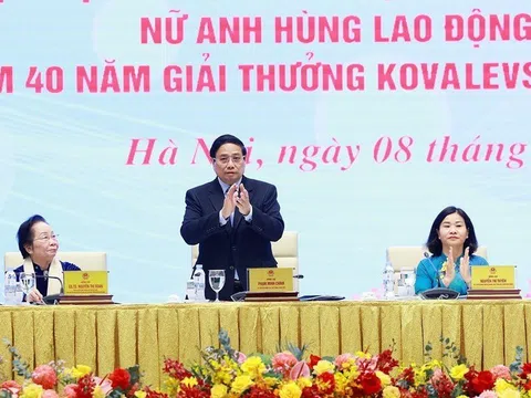 Thủ tướng gặp mặt nữ Anh hùng, nhà khoa học nhận giải Giải thưởng Kovalevskaia