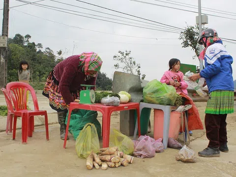 Những lá đơn thoát nghèo – Dấu ấn của sự đổi thay ở vùng biên Mường Lát