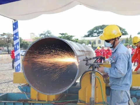 Vũng Tàu: Liên doanh Việt - Nga Vietsovpetro khởi công Dự án phát triển mỏ Đại Hùng Pha 3, Lô 05.1a