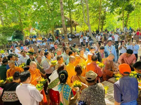 Đắk Lắk: Nhiều hoạt động hấp dẫn tại Tết cổ truyền Bunpimay Lào 2023