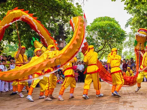 Tăng cường các biện pháp nhằm ngăn chặn kịp thời hành vi lợi dụng lễ hội thu lợi bất chính