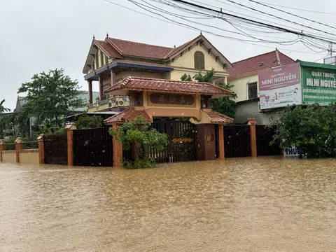 Quảng Bình: Hơn 17.000 ngôi nhà bị ngập lụt do mưa lũ sau bão số 6