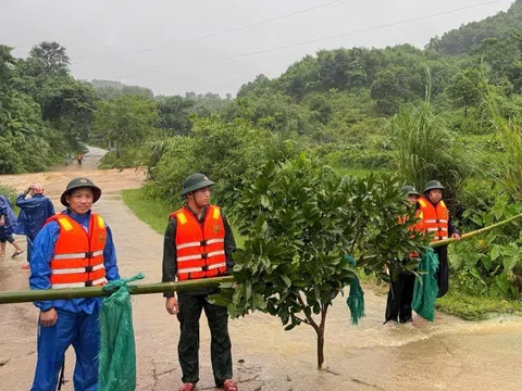 Quảng Trị: Mưa lũ gây chia cắt nhiều địa phương tuyến biên giới phía Tây