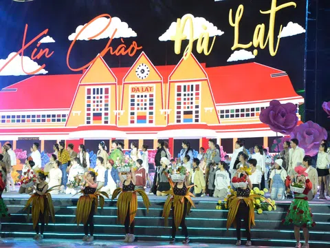 Khai mạc Festival hoa Đà Lạt 2024: Khát vọng vươn lên cùng kỷ nguyên mới