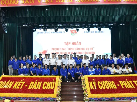 Đà Nẵng: Tập huấn về phong trào “Bình dân học vụ số” và ứng dụng trí tuệ nhân tạo (AI) vào công tác đoàn tại Hải đoàn 21 Cảnh sát biển