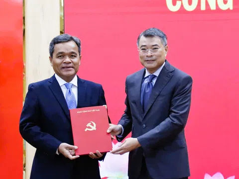 Ông Hồ Văn Niên được chỉ định làm Bí thư Tỉnh ủy Quảng Ngãi