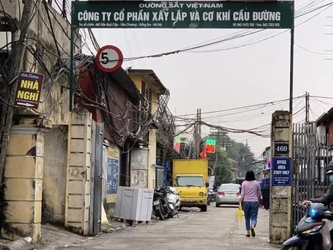 Tọa đàm về “Di dời cơ sở sản xuất công nghiệp ở Hà Nội”