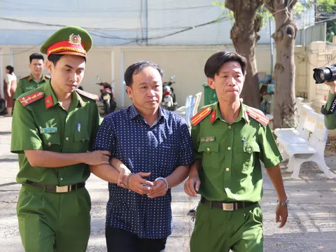 Bình Thuận: Cố ý làm sai gây thiệt hại gần 10 tỉ đồng, 10 cán bộ, công chức Phan Thiết hầu Tòa