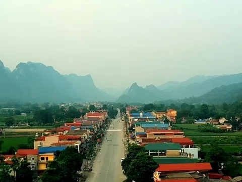 Về lại La Hiên - Võ Nhai