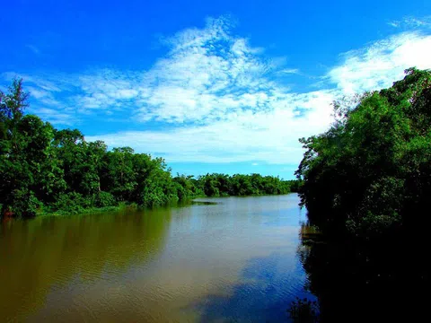 Nhớ những ngày đói muối bên bờ sông Cam Lộ