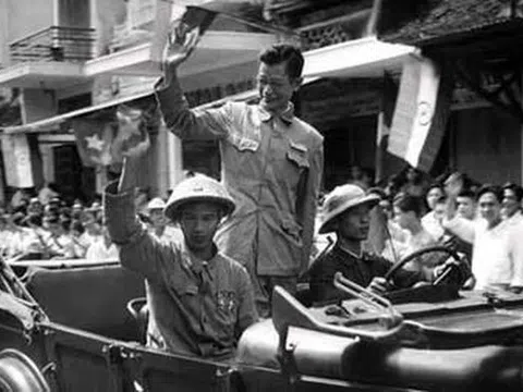 Ôn lại khoảnh khắc Lịch sử, ngày tiếp quản Thủ đô (10/10/1954)