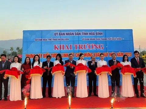 Hòa Bình: Triển lãm và trưng bày biểu tượng linh vật chào Xuân Quý Mão năm 2023