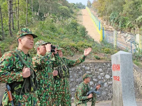 Lãnh đạo tỉnh dự Ngày hội Biên phòng toàn dân tại xã Bính Xá, huyện Đình Lập