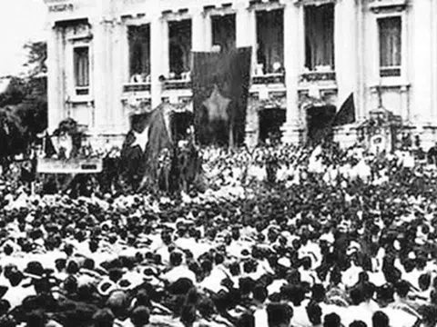 Nhớ về ngày cách mạng tháng 8 thành công