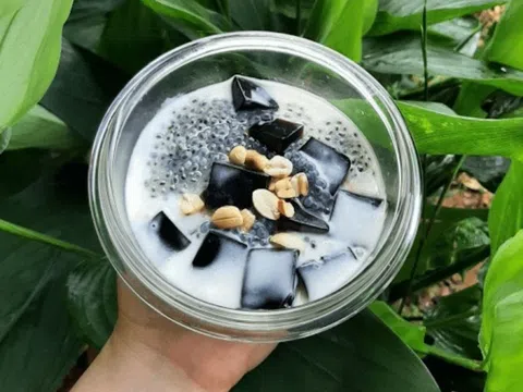 Từ cây dại thành đặc sản, món quà của núi rừng: Thạch đen