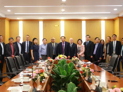 Ngân hàng Phát triển Châu Á hỗ trợ Việt Nam chuyển đổi xanh, các dự án hạ tầng chiến lược